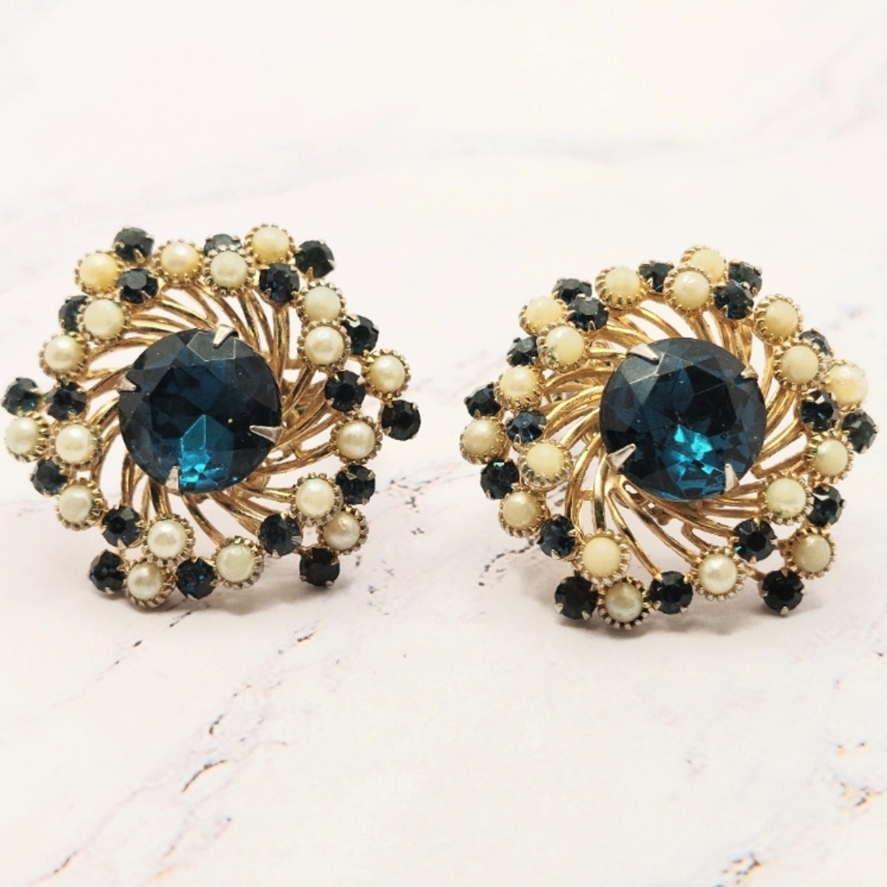 Vintage Mid Century Judy Lee Tornado Earrings Clip On 1 1/4 Inch